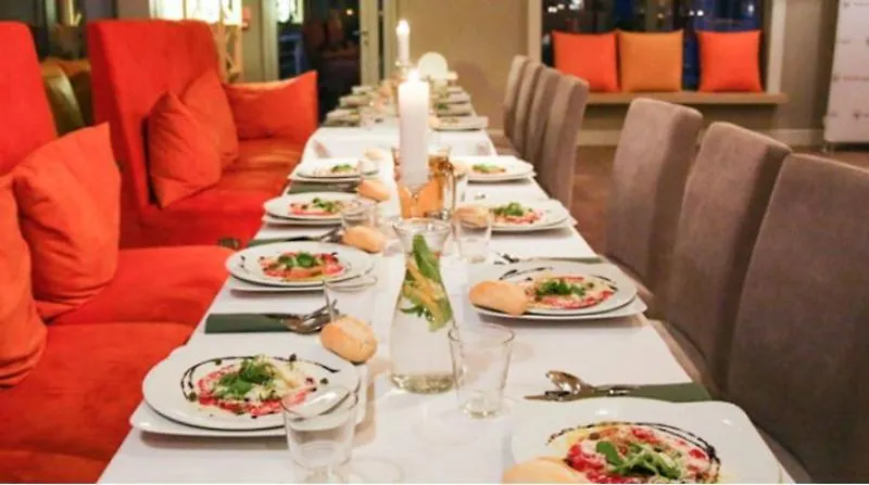 Hotel Pomaranczowa Plaza Sopot Polónia